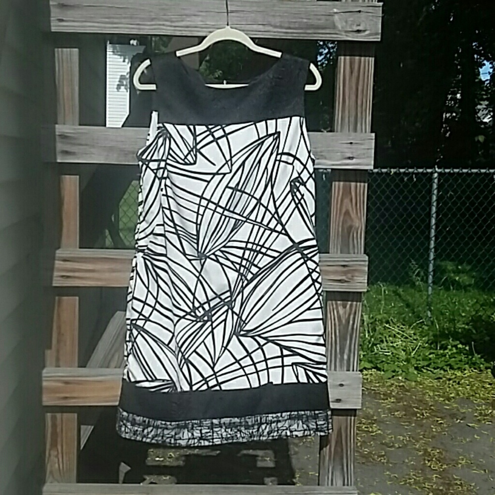 Ann Taylor Dress - Picture 1 of 3